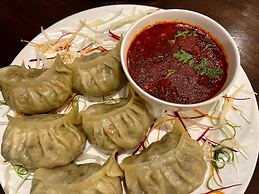 Hotel Clarks Collection Bhavnagar