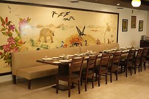 Hotel Clarks Collection Bhavnagar