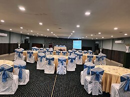 Hotel Clarks Collection Bhavnagar