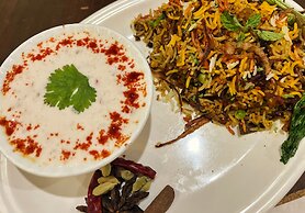 Hotel Clarks Collection Bhavnagar