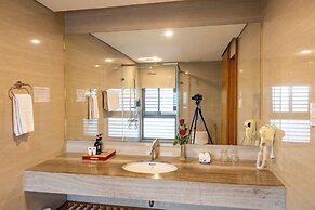 The IRIS Signature Hotel & Spa