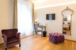 Boutique Hotel NI-MO