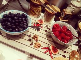 Boutique Hotel NI-MO