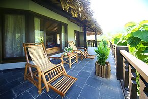 Mai Chau Ecolodge