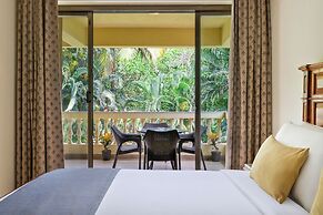 De Mandarin Beach Resort Suites & Villas