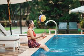 De Mandarin Beach Resort Suites & Villas