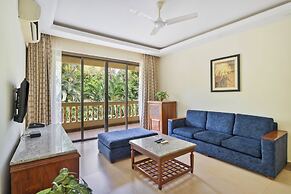 De Mandarin Beach Resort Suites & Villas