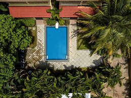 De Mandarin Beach Resort Suites & Villas