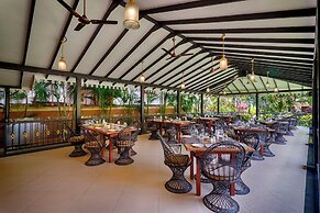 De Mandarin Beach Resort Suites & Villas