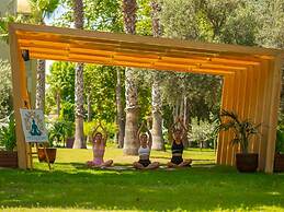 Kamelya Aishen Club