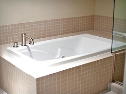 The Inn on Whitworth