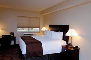 Cobblestone Inn & Suites - Fort Madison