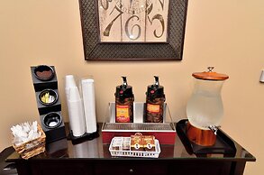 Cobblestone Inn & Suites - Fort Madison