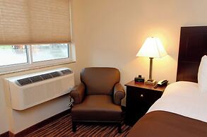 Cobblestone Inn & Suites - Fort Madison
