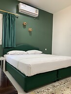 Oriental Nights Rest House