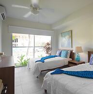 Villa Marina Lodge & Condos