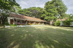 Villa Marina Lodge & Condos