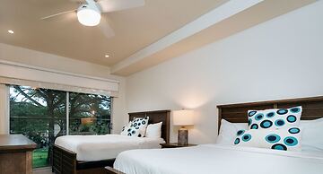 Villa Marina Lodge & Condos