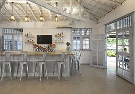 Villa Marina Lodge & Condos