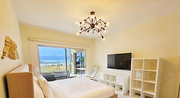 Villa Marina Lodge & Condos