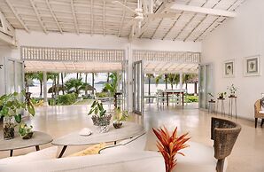 Villa Marina Lodge & Condos