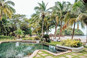 Villa Marina Lodge & Condos