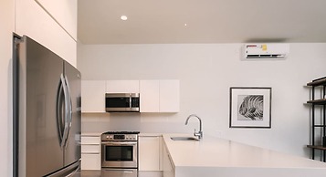 Villa Marina Lodge & Condos