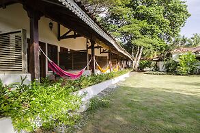 Villa Marina Lodge & Condos