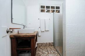 Villa Marina Lodge & Condos