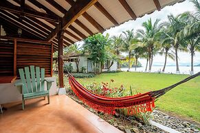 Villa Marina Lodge & Condos