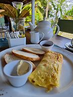 Villa Marina Lodge & Condos