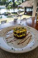 Villa Marina Lodge & Condos