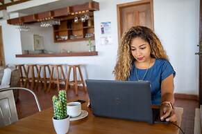 Villa Marina Lodge & Condos