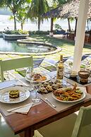 Villa Marina Lodge & Condos