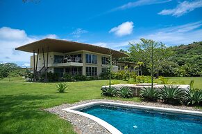 Villa Marina Lodge & Condos