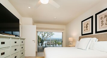 Villa Marina Lodge & Condos