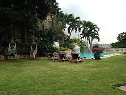 Iguanazu Bed & Breakfast