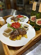 Iguanazu Bed & Breakfast