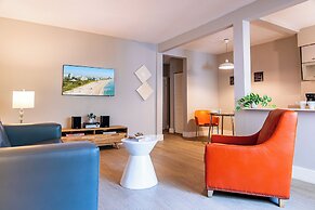 Beachside All Suites Hotel