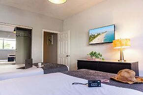 Beachside All Suites Hotel