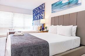 Beachside All Suites Hotel