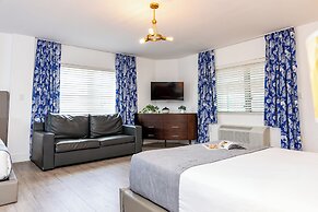 Beachside All Suites Hotel