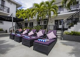 Beachside All Suites Hotel