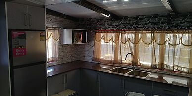 Al-Minhaj Service Apartments