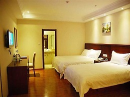 GreenTree Inn Chuzhou Dingyuan County People's Square General Hospital