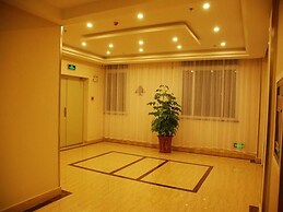 GreenTree Inn Chuzhou Dingyuan County People's Square General Hospital