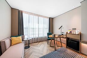 Holiday Inn Taiyuan City Center by IHG