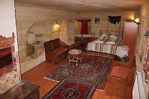 Oriental Cave Suites