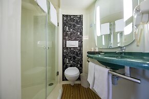 ibis Lianyungang Middle Jiefang Rd Hotel