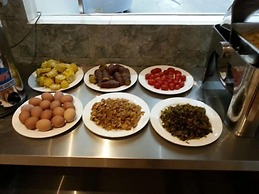 GreenTree Inn Guangzhou Chimelong Paradise Yuangang Metro Station Hote